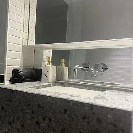 Lushpen - O2 Arena Apartment London Exterior photo
