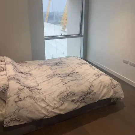 Lushpen - O2 Arena Apartment London Exterior photo