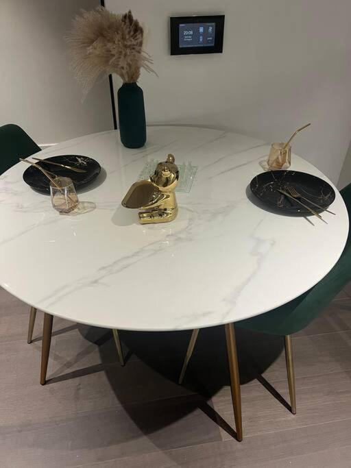 Lushpen - O2 Arena Appartement Londen