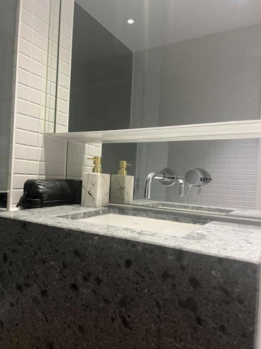 Lushpen - O2 Arena Appartement Londen